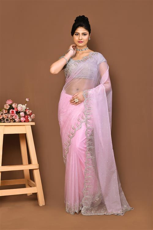 https://media.vinhemfashion.com/Images/FancytouchVol1VLS520YM3SGUA9O/image/designer